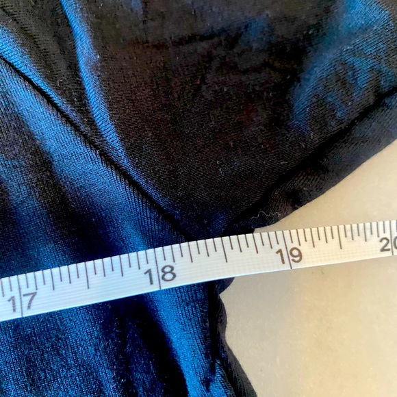 Black Off shoulder banded top - Picture 4 of 5